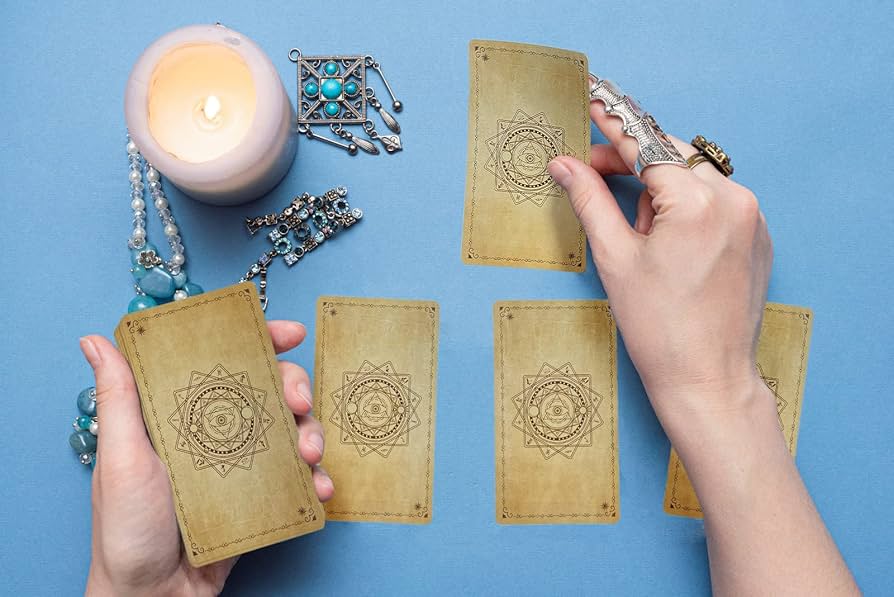 洋書 KAZANLAR TAROT 洋書 KAZANLAR TAROT Kazanlar Tarot - The Tarot Garden